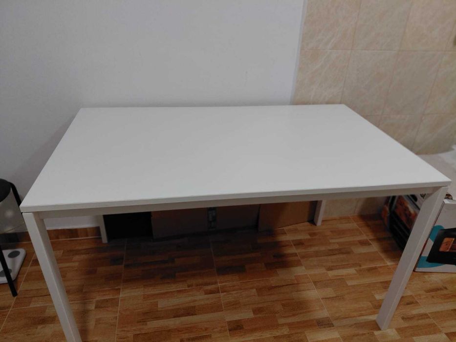 Mesa de jantar ikea