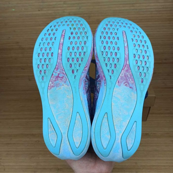 Кросівки Asics Gel Noosa Tri 16 Розмір 40 (25,5 см.)