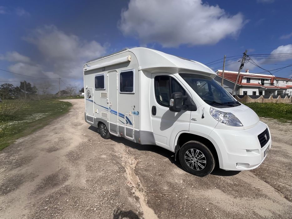 Autocarvana muitos extras