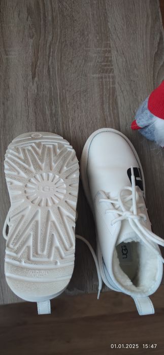 UGG в ідеальному стані.