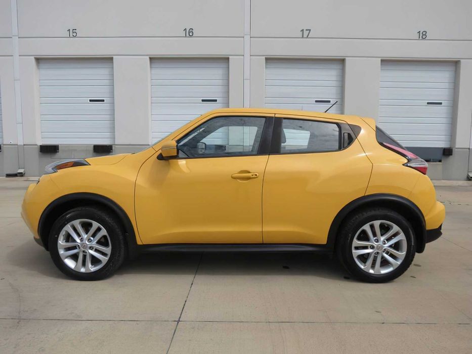 Nissan Juke SV      2016