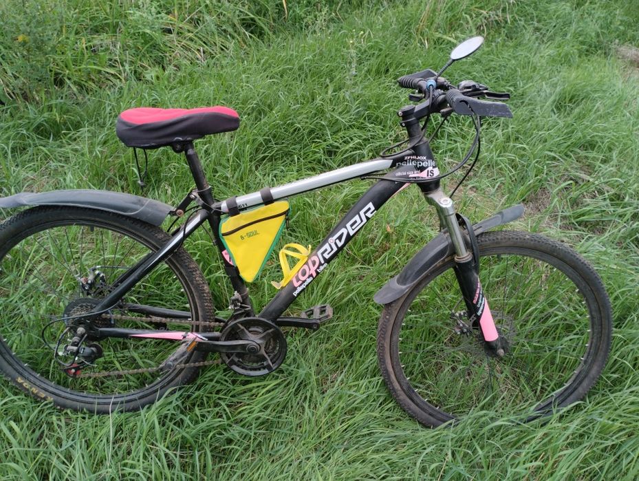 Велосипед Intenzo 26**
Забезпечить хороший накат, амортизаційна вилка