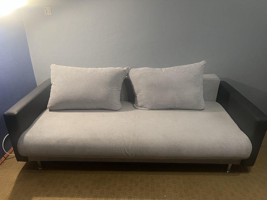 Szara kanapa rozkladana , lozko rozkladane ,wersalka