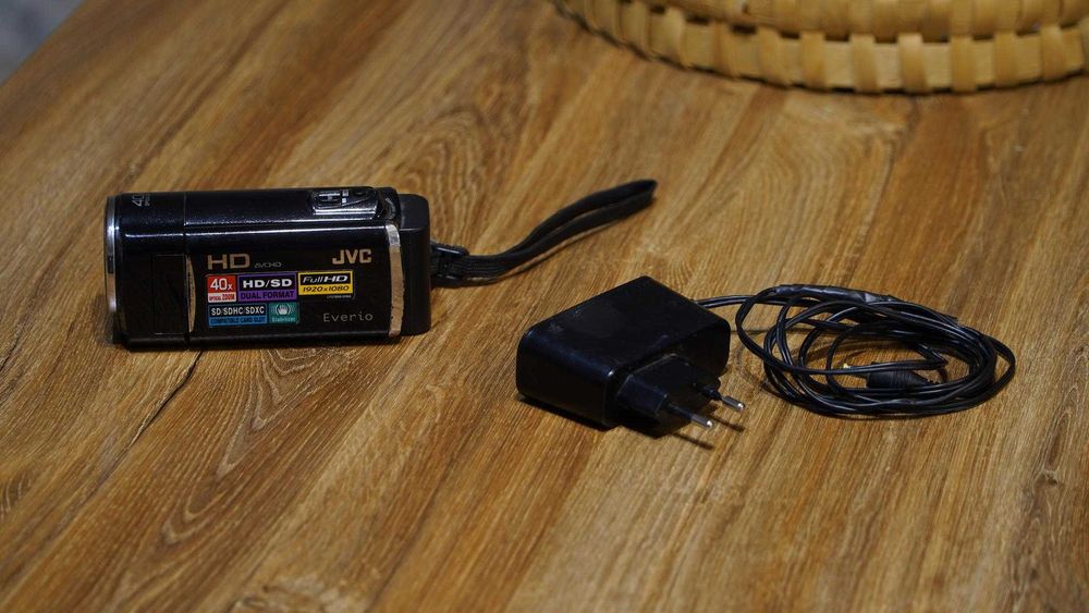 Kamera JVC Everio GZ-HM430BE Y2K