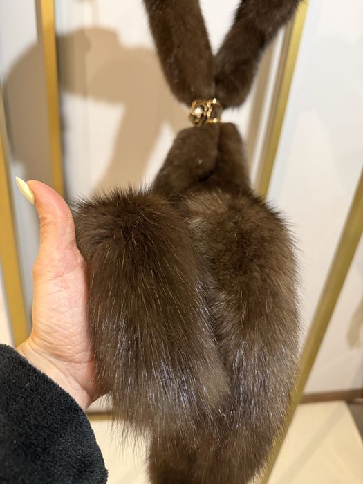 Шарф з соболя з сивиною