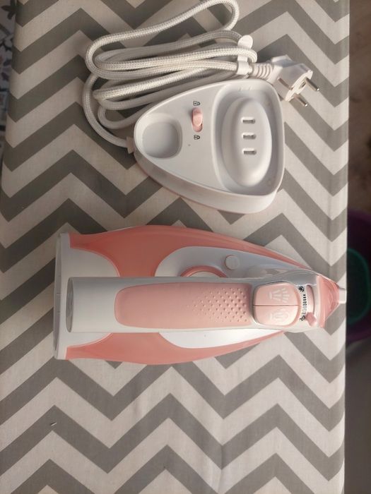 Ferro de engomar sem fios