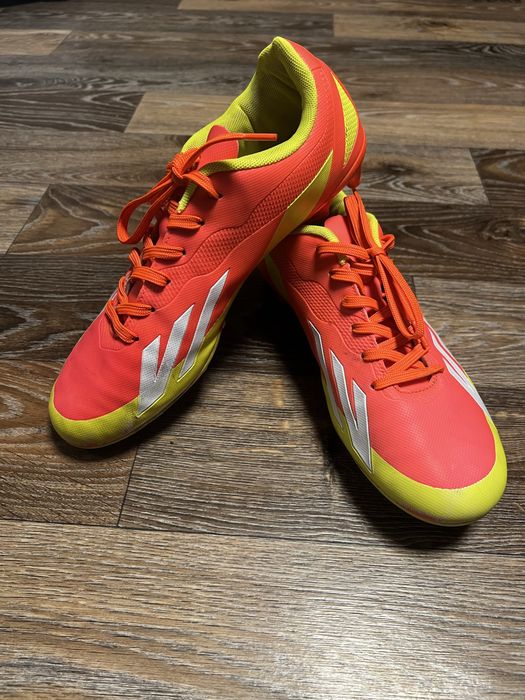 Футбольные бутсы 43 размер (27,5 см)