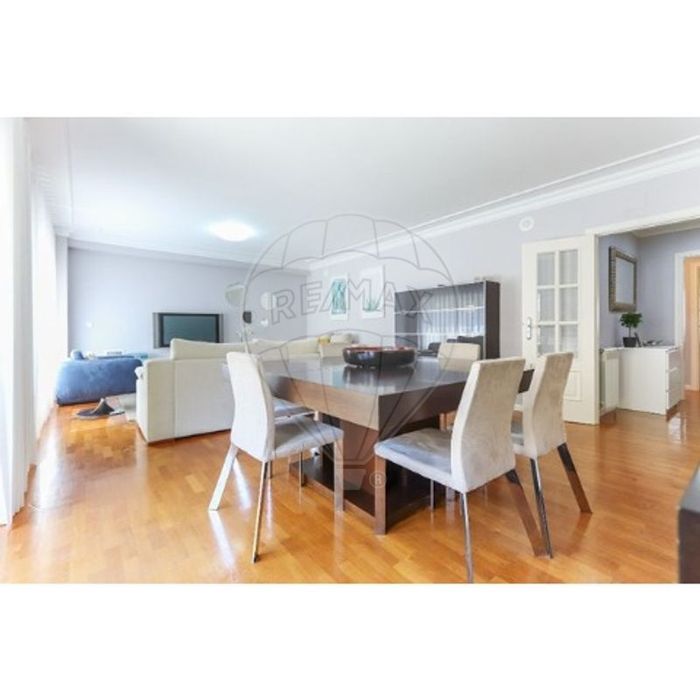 Apartamento T3 para arrendamento