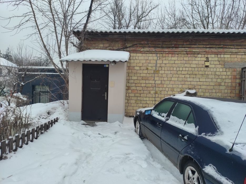 Здам 50 кв.м біля м.Академмістечко