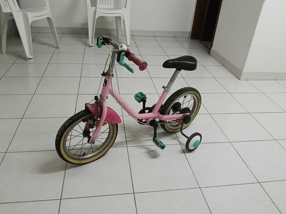 Bicicleta Unicórnio Decathlon BTWIN 14" (Estado Bom)
