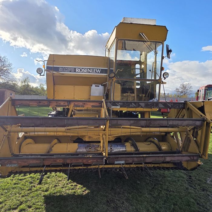 Зернозбиральний комбайн Sampo 410