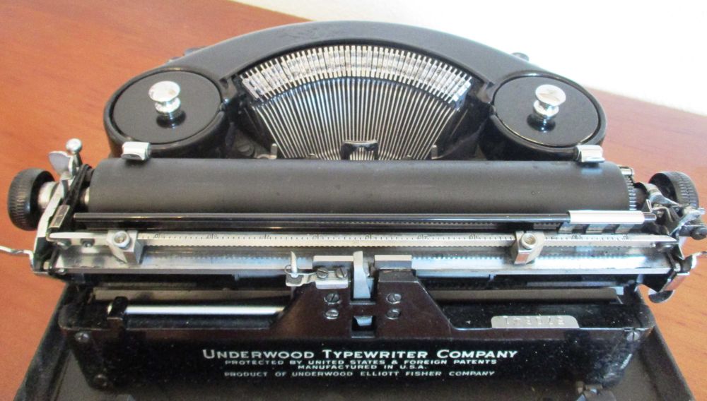 Maquina de escrever Underwood
