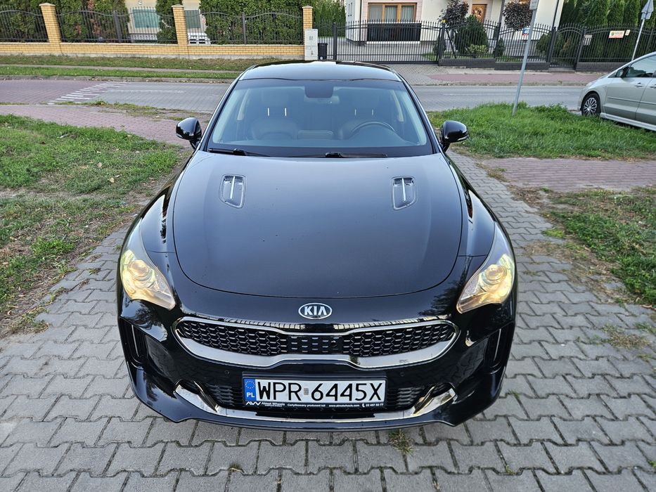 KIA Stinger 2.0 T-GDI 4×4 AWD 2018