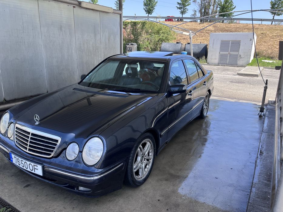 Mercedes E320 197cv
