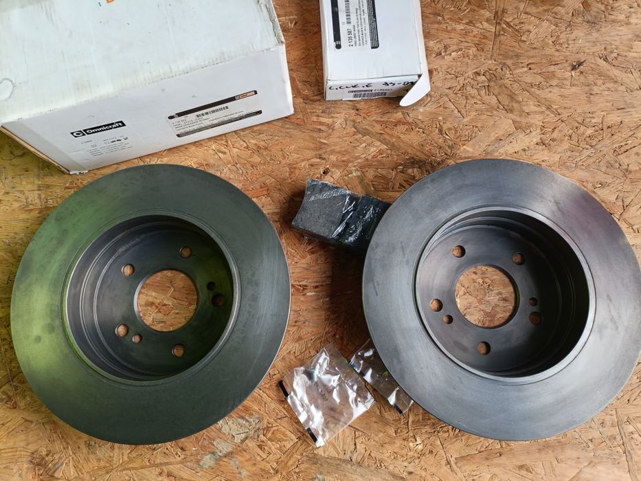 Tarcze hamulcowe tył 278mm Mercedes W202 W203 W210 R170 C209 Klocki