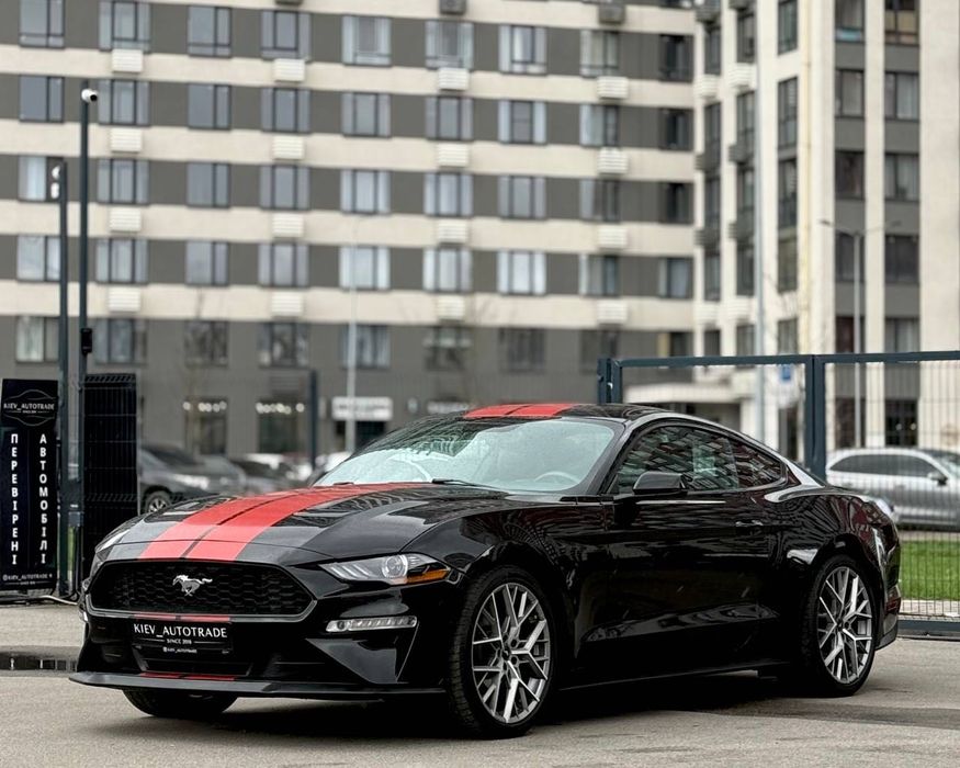 Продаж Ford Mustang