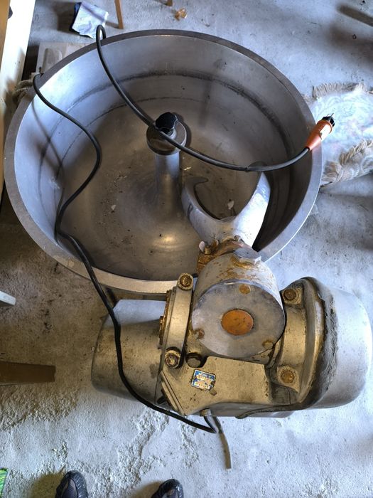 Amassadeira industrial trifásica