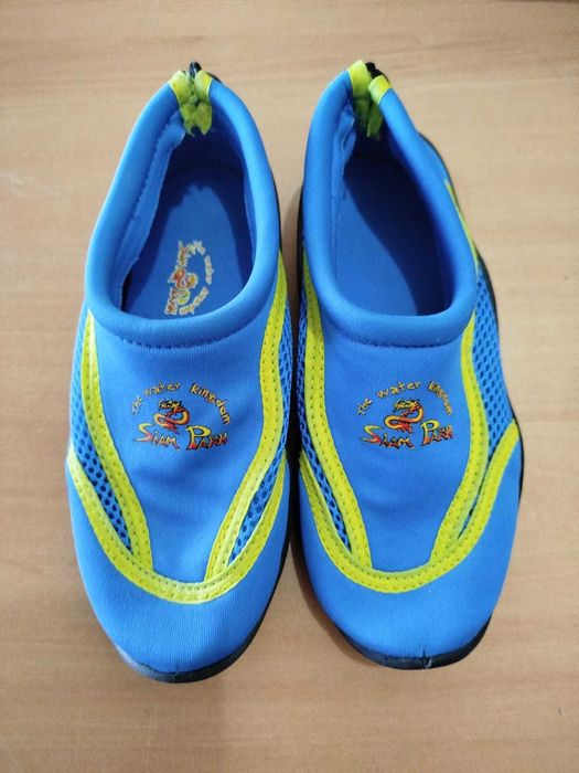 Siam Park Water Shoes Tamanho 29 Cacia •