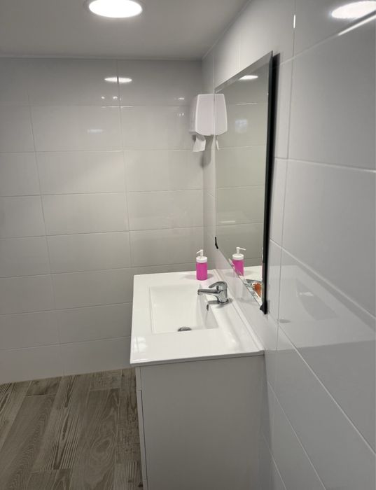 Aluga-se Barbearia completa