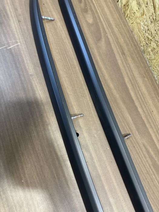 Relingi Dchowe Audi A4 B9 2022rok czarne igła
