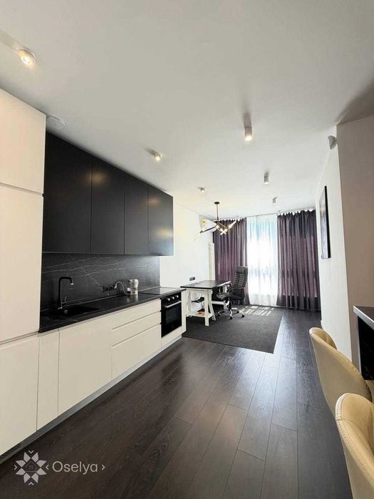 БЕЗ КОМІСІЇ Продаж дизайнерської квартири 50.30 м² в ЖК «Совські Ставки» Деміївська