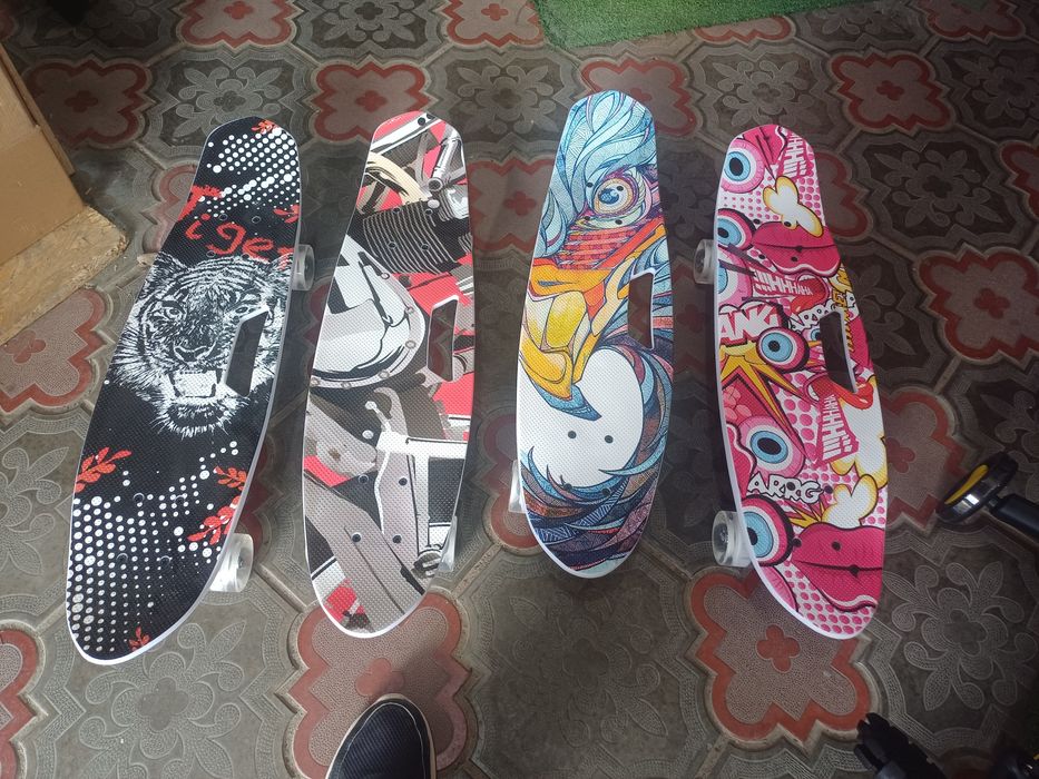 Пеніборди , скейти, шоломи