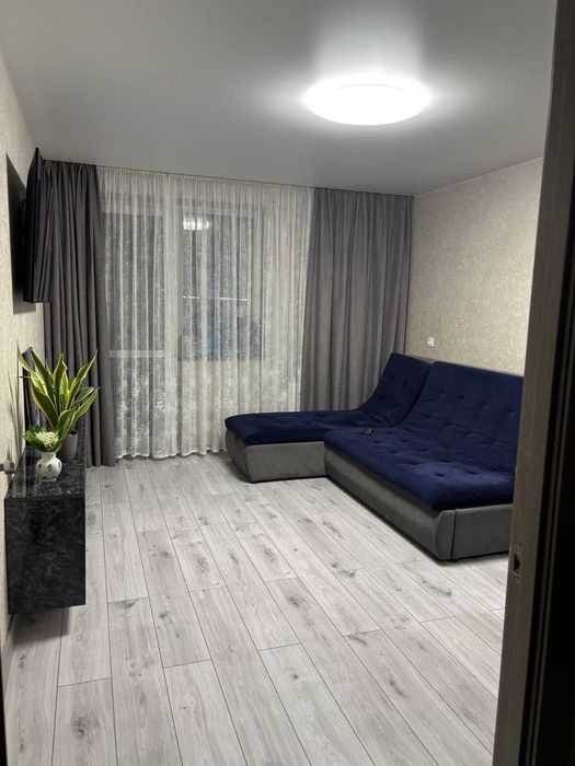 Продам 1 кім.кв.вул.Незалежності