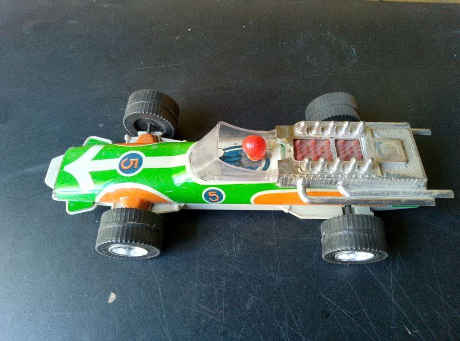 Гоночная машинка советская