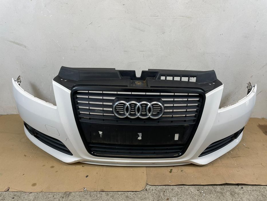 Audi a3 8p lift Zderzak Przód Atrapa LY9C