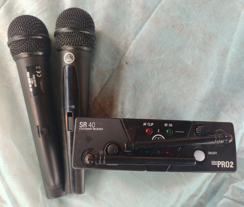 Микрофонная радиосистема. Вокальная радиосистема. Караоке. AKG WMS40 Mini Dual Vocal Set ISM2/3