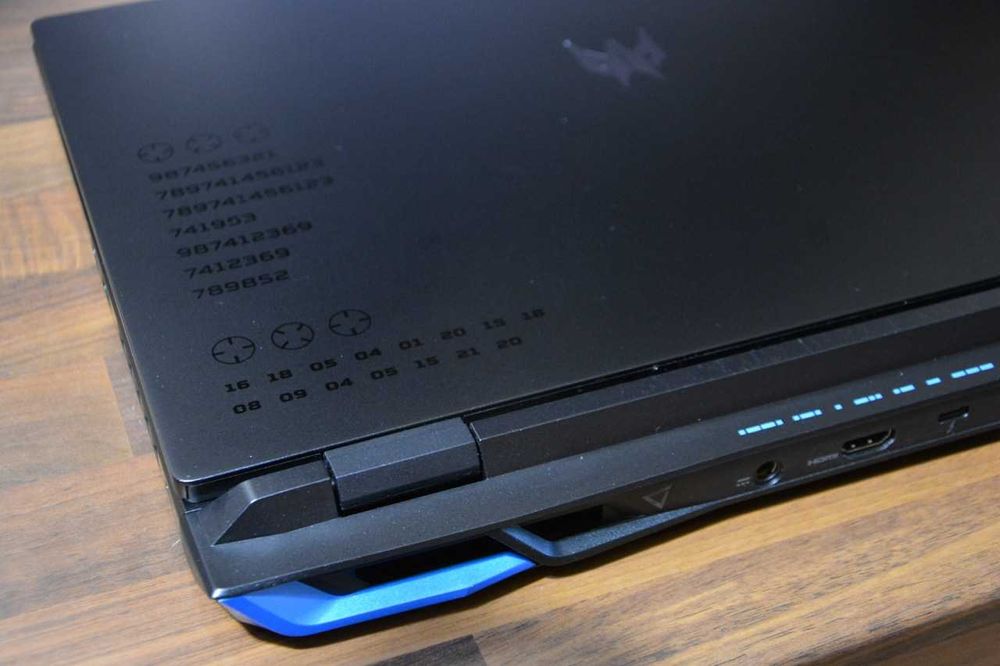 Acer Predator Helios Neo 16 PHN16-71 i9-13900HX/RTX 4070