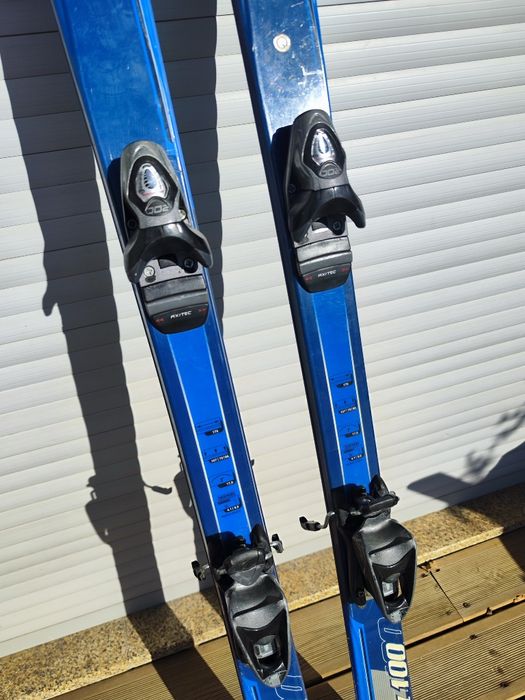 Esquis Quechua 170 cm – Bom estado – Prontos a usar