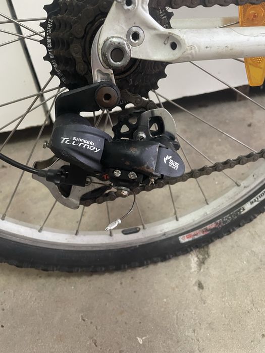 Bicicleta jovem Specialized