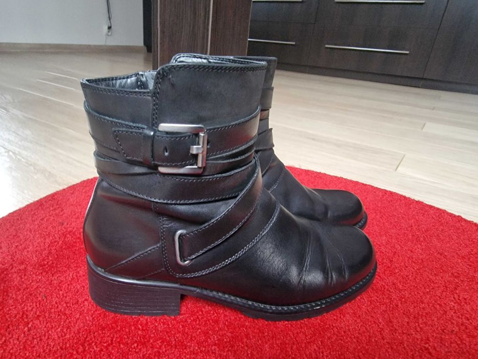Botki workery trzewiki Clarks skóra naturalna r. 40 – stan bdb