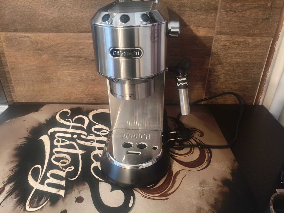 DeLonghi Dedica Style EC685.M jak nowy, gwarancja