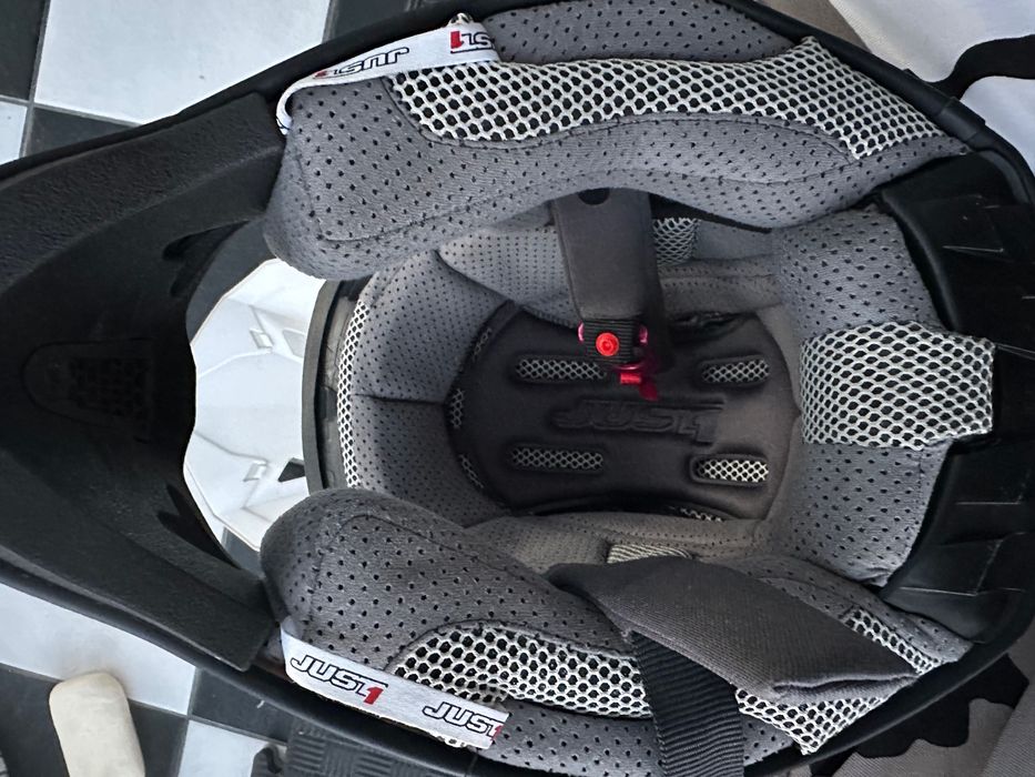 Мотошолом Just1 J18 + окуляри 100% racecraft