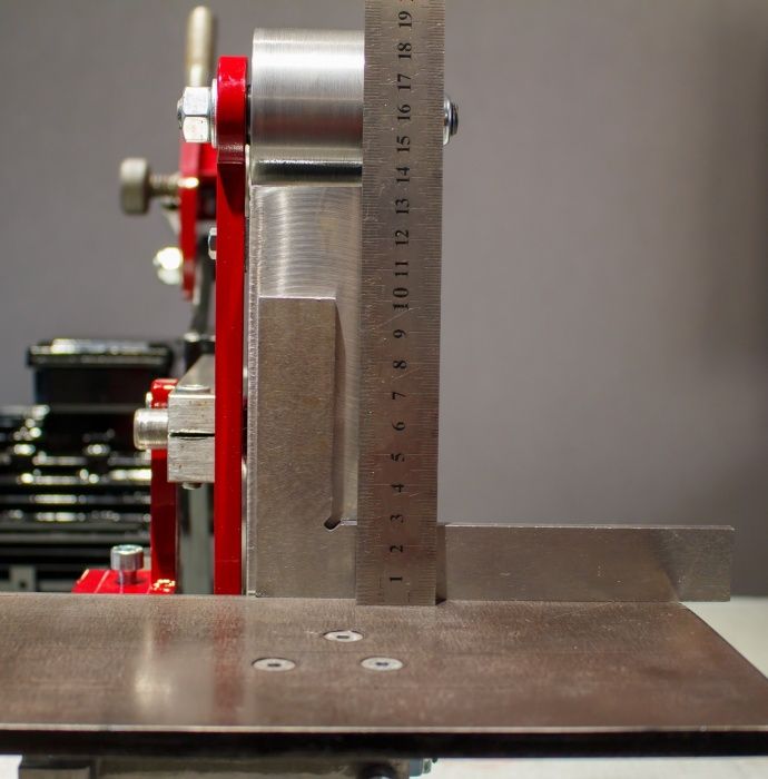 Гриндер 50×1200/1500 мм. Стрічково-шліфувальний станок.