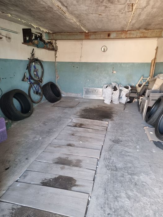 Гараж в кооперативі "Проект"