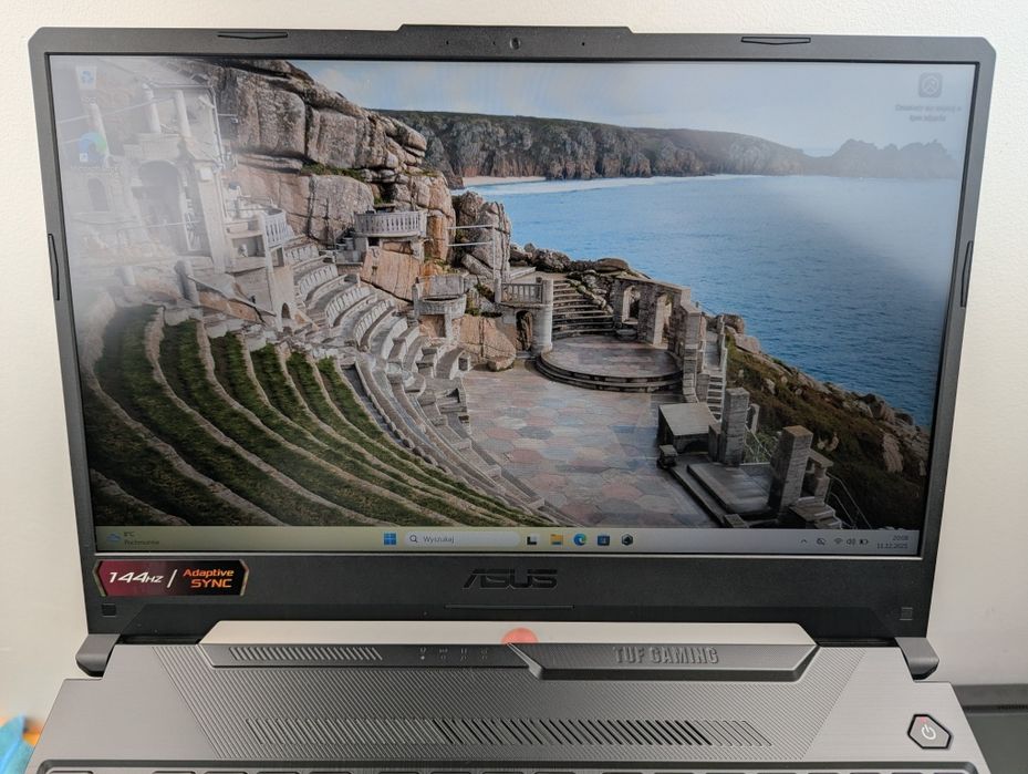 LAPTOP GAMINGOWY Asus TUF F15 RTX 3050 Intel i5-11400H 144 hz