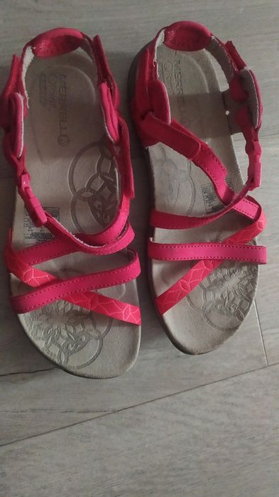 Кожаные босоножки, сандалі  Merrell оригинал 35 размер
