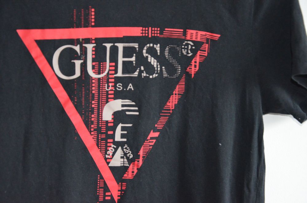 t-shirt Guess r. XS czarna