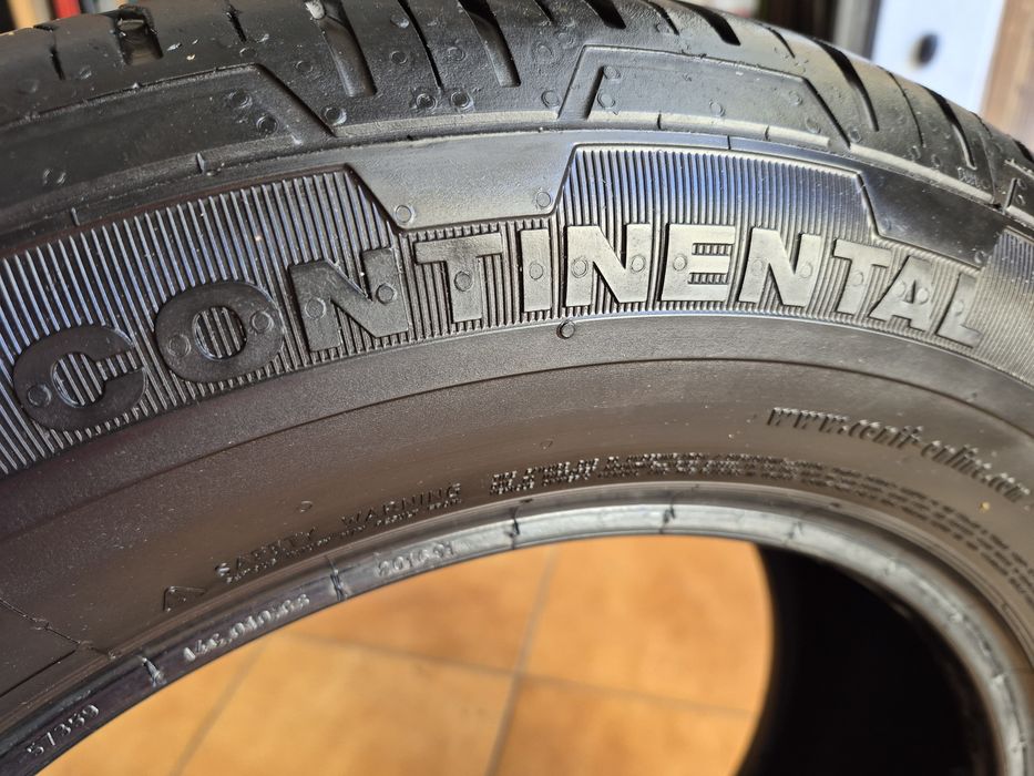Continental 235/60 R17