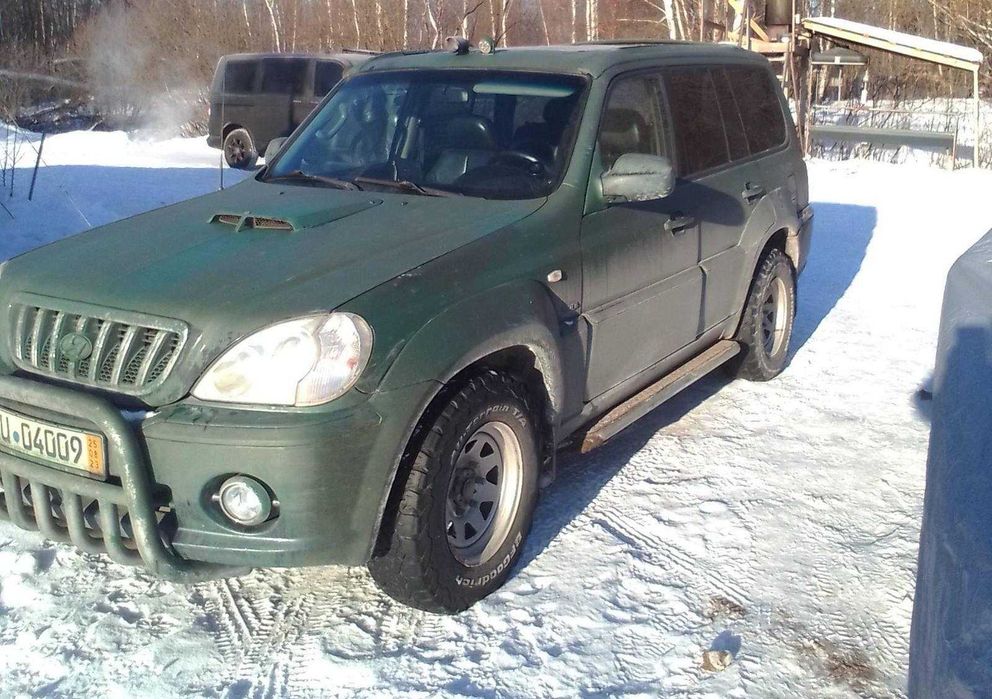 авто для військових HYUNDAI Terracan 2004 2,9 CDI 4AWD.