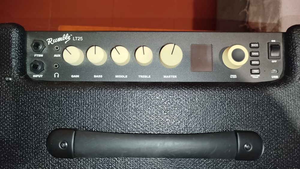 Fender Rumble LT25