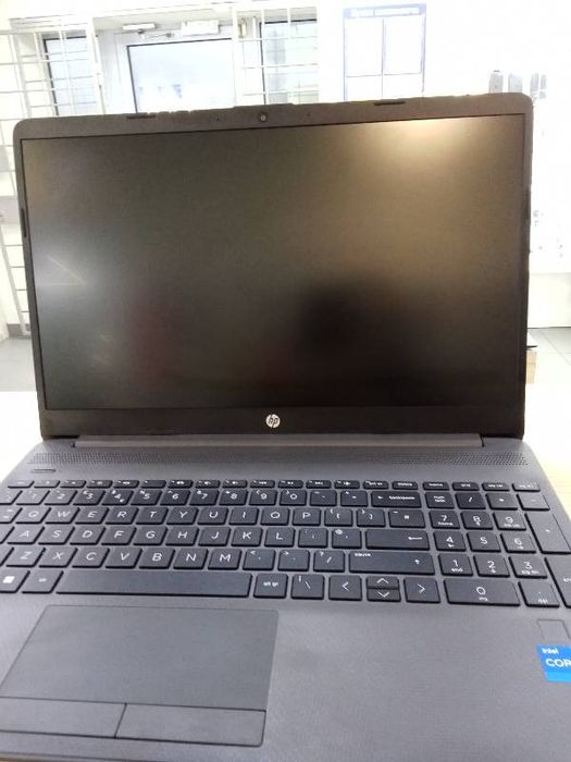 Ноутбук HP 250 g9