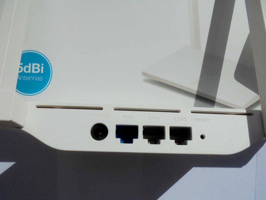 Router Huawei WiFi model WS318n repeater wzmacniacz sieci WiFi 2,4 Ghz