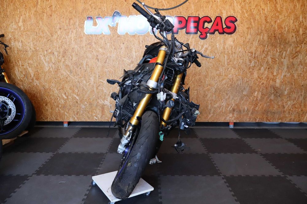 Yamaha MT-10 ano 2017 para peças.