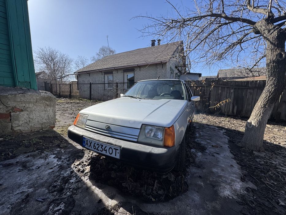 Продам ЗАЗ Славута 2003 года.