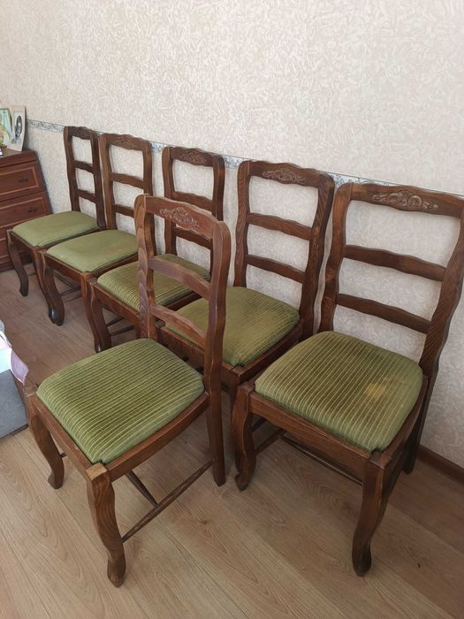 Стол Шесть стульев Румыния натуральное дерево