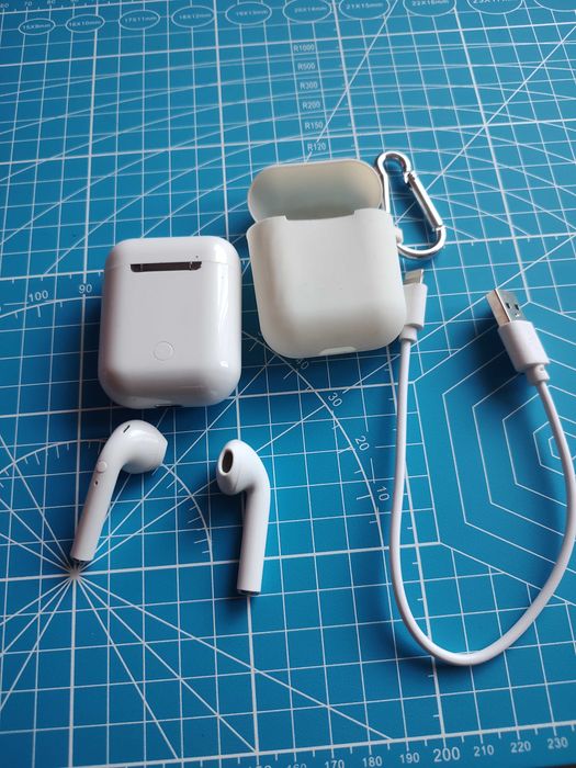 Słuchawki bezprzewodowe bluettoth z Apple lightning + etui